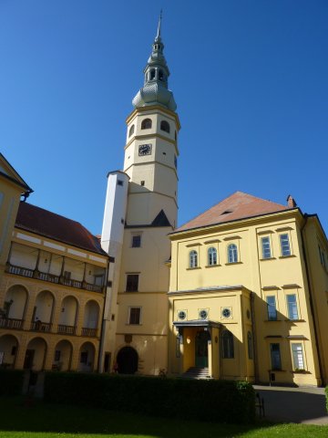 2015